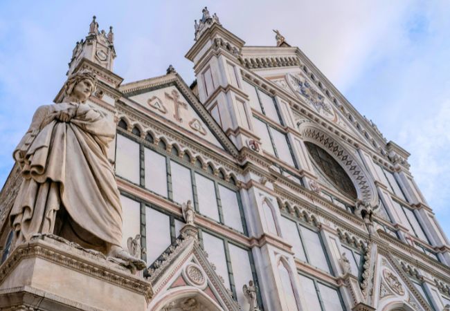 is Florence walkable? Walking by churches