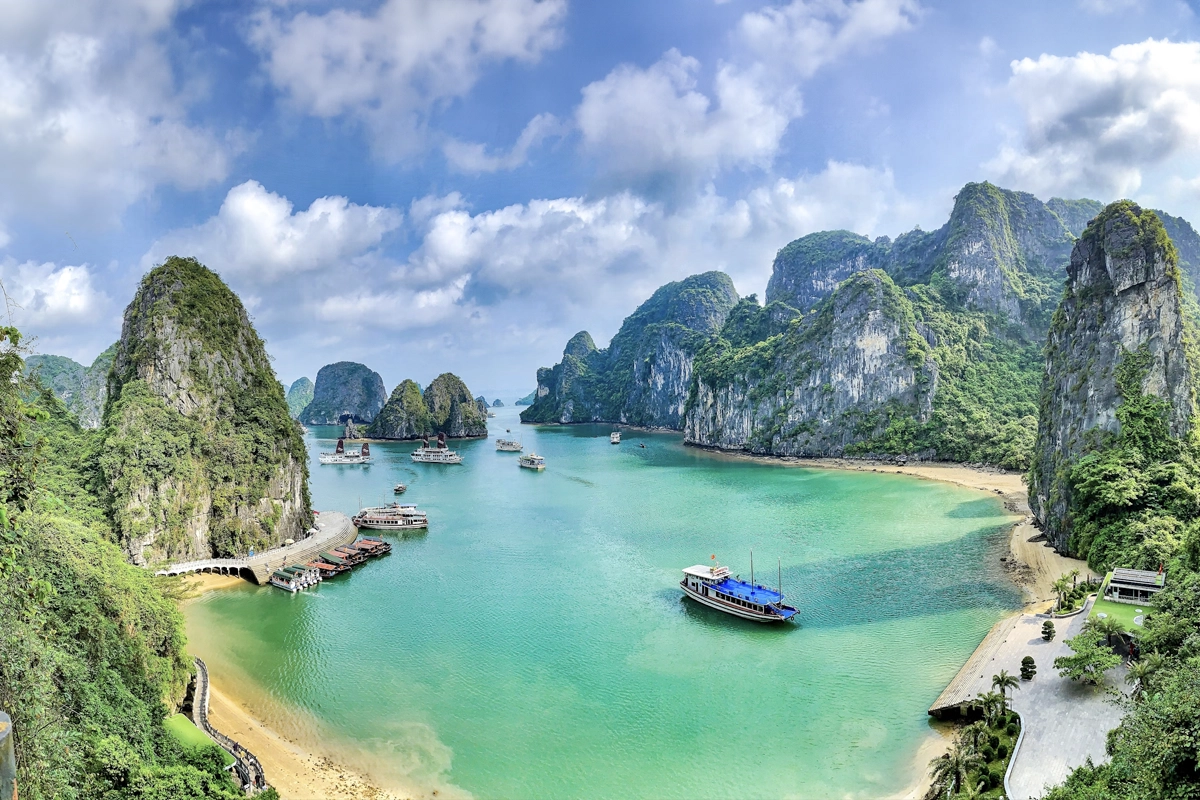 Best Halong Bay Cruises: Which to Choose