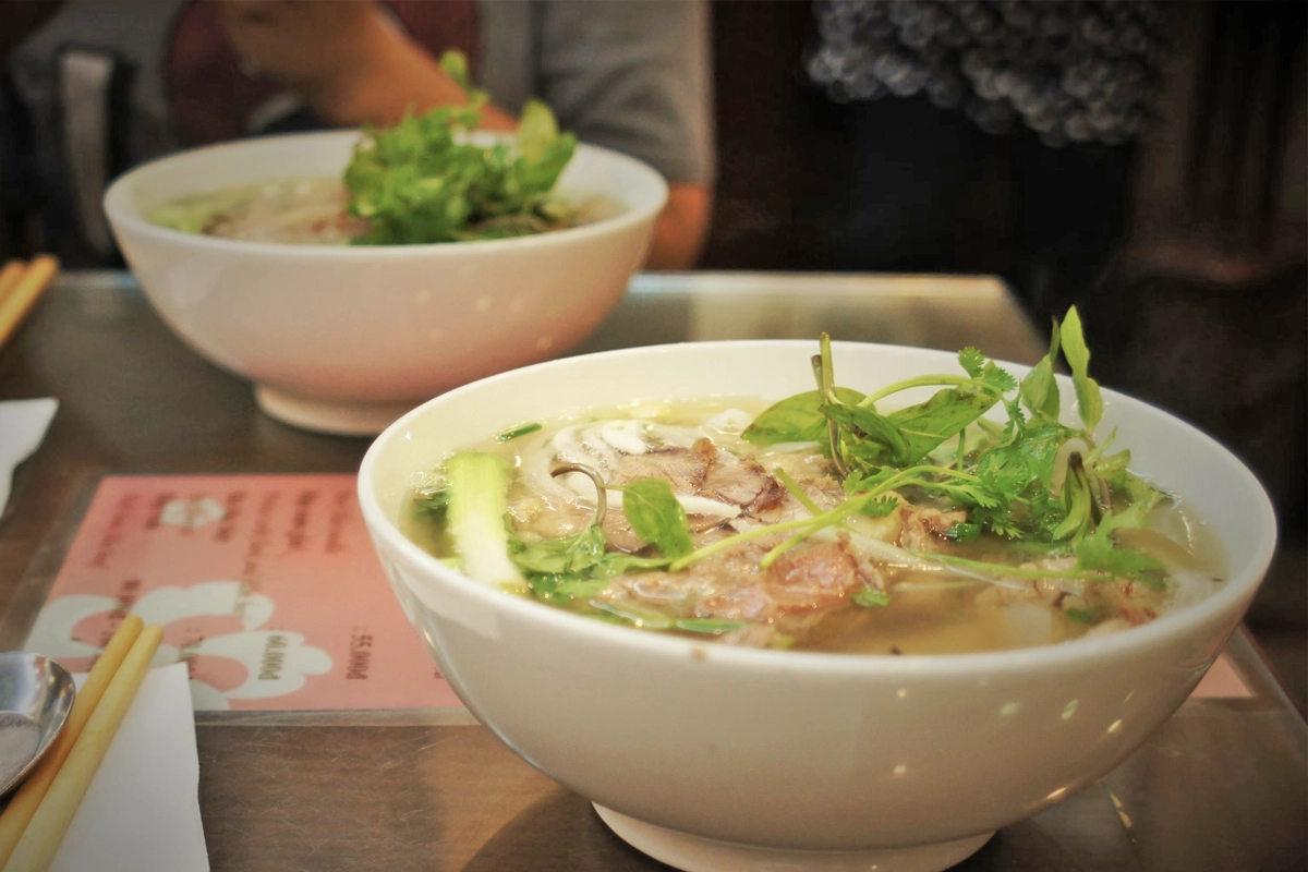 Is street food in Vietnam safe to eat? (Full Guide + Tips)